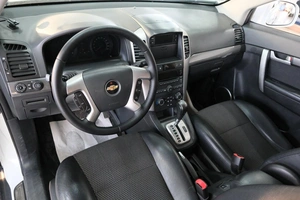 Внедорожник Chevrolet Captiva 2010 года, 1089000 рублей, Омск