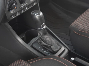 Лифтбек Skoda Rapid 2014 года, 920000 рублей, Омск