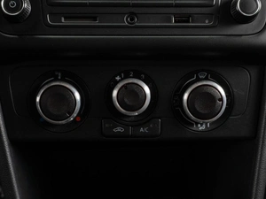 Седан Volkswagen Polo 2019 года, 1199000 рублей, Тюмень