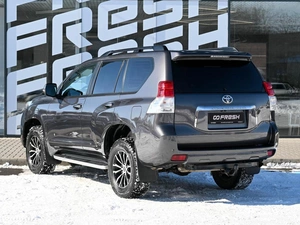 Внедорожник Toyota Land Cruiser Prado 2012 года, 2569000 рублей, Волгоград