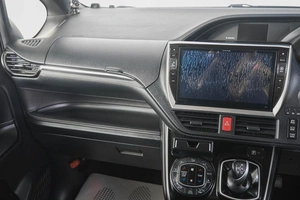 Минивэн Toyota Esquire 2015 года, 1969000 рублей, Кемерово