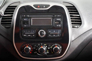 Внедорожник Renault Kaptur 2017 года, 1289000 рублей, Пермь