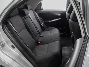 Седан Toyota Corolla 2011 года, 1250000 рублей, Тюмень