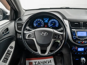 Хетчбэк Hyundai Solaris 2012 года, 950000 рублей, Красноярск