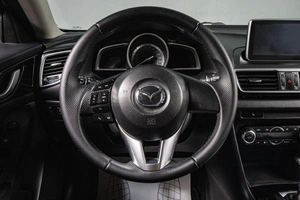 Седан Mazda 3 2013 года, 1109000 рублей, Сургут