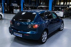 Хетчбэк Mazda 3 2007 года, 705000 рублей, Солонцы