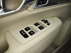 Седан Volvo S90 2017 года, 2879900 рублей, Казань