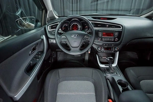 Хетчбэк Kia Ceed 2017 года, 1377000 рублей, Красноярск