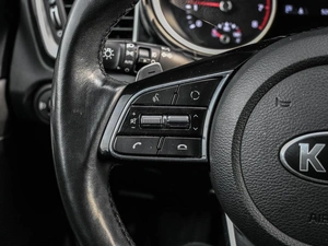 Универсал Kia Ceed 2019 года, 1899000 рублей, Кирилловка