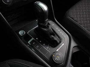 Внедорожник Volkswagen Tiguan 2018 года, 2369000 рублей, Воронеж