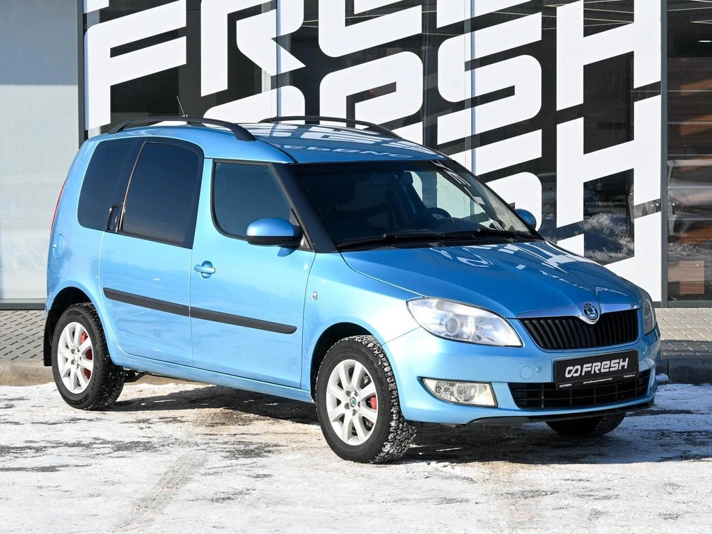 Минивэн Skoda Roomster 2011 года, 707000 рублей, Волгоград