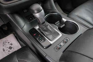 Внедорожник Toyota Highlander 2014 года, 2949000 рублей, Красноярск