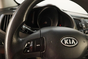 Внедорожник Kia Sportage 2011 года, 1399000 рублей, Челябинск