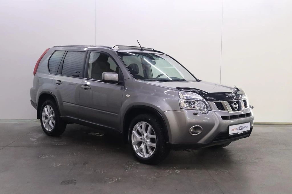 Универсал Nissan X-Trail 2012 года, 1225000 рублей, Брянск