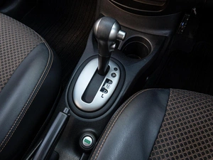 Хетчбэк Nissan Note 2013 года, 1098000 рублей, Краснодар