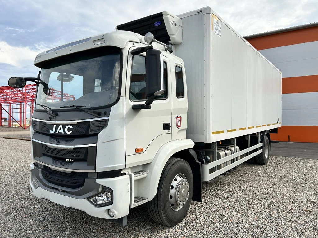Рефрижератор JAC 200 2023 года, 9690000 рублей, Красноярск