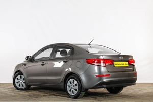 Седан Kia Rio 2016 года, 999000 рублей, Тюмень