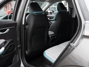 Седан Geely Emgrand 2023 года, 1700000 рублей, Краснодар