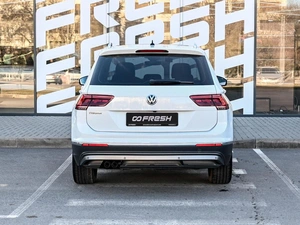 Внедорожник Volkswagen Tiguan 2020 года, 2629000 рублей, Волгоград