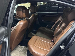 Седан Volkswagen Passat 2013 года, 1197000 рублей, Красноярск
