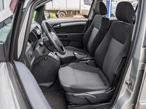 Минивэн Opel Zafira 2011 года, 680000 рублей, Краснодар