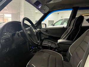 Внедорожник Chevrolet Niva 2011 года, 350000 рублей, Ачинск