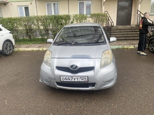 Хетчбэк Toyota Vitz 2008 года, 367000 рублей, Красноярск