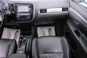 Внедорожник Mitsubishi Outlander 2012 года, 1499000 рублей, Омск