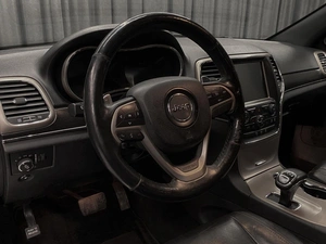 Внедорожник Jeep Grand Cherokee 2013 года, 2390000 рублей, Красноярск