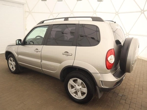 Внедорожник Chevrolet Niva 2014 года, 645000 рублей, Орёл