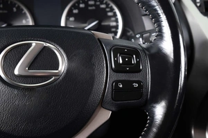 Внедорожник Lexus NX 2015 года, 2889000 рублей, Пермь