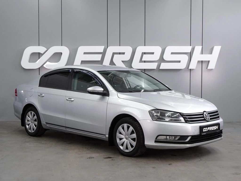 Седан Volkswagen Passat 2012 года, 1113000 рублей, Воронеж