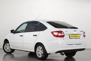 Лифтбек ВАЗ (LADA) Granta 2015 года, 559000 рублей, Челябинск