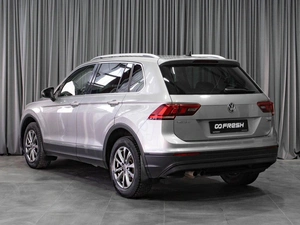 Внедорожник Volkswagen Tiguan 2017 года, 2177070 рублей, Тюмень