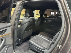 Внедорожник Audi Q7 2016 года, 3697000 рублей, Красноярск