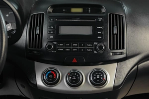 Седан Hyundai Elantra 2010 года, 459000 рублей, Тюмень