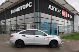 Седан ВАЗ (LADA) Vesta 2021 года, 1040000 рублей, Мирное