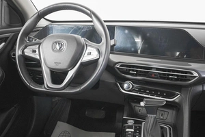 Седан Changan Eado Plus 2023 года, 1399000 рублей, Кемерово