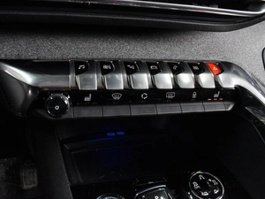 Внедорожник Peugeot 3008 2017 года, 1875000 рублей, Воронеж