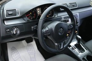 Универсал Volkswagen Passat 2011 года, 1038000 рублей, Солонцы