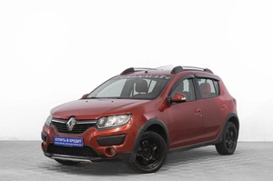 Хетчбэк Renault Sandero Stepway 2017 года, 799000 рублей, Барнаул