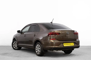 Лифтбек Volkswagen Polo 2022 года, 1989000 рублей, Барнаул