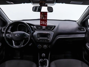 Седан Kia Rio 2015 года, 1050000 рублей, Красноярск
