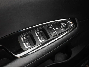 Седан Kia Optima 2018 года, 1735100 рублей, Казань