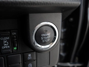 Минивэн Toyota Roomy 2016 года, 1240000 рублей, Краснодар