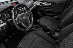 Внедорожник Opel Mokka 2014 года, 929000 рублей, Челябинск