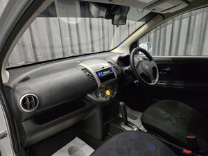 Хетчбэк Nissan Note 2005 года, 490000 рублей, Красноярск