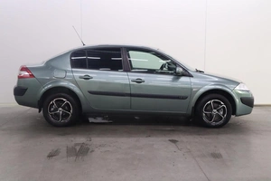 Седан Renault Megane 2006 года, 450000 рублей, Брянск