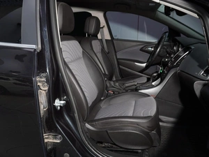 Хетчбэк Opel Astra 2013 года, 990999 рублей, Тверь