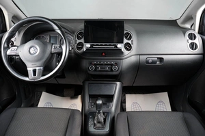 Хетчбэк Volkswagen Golf Plus 2012 года, 949000 рублей, Тюмень
